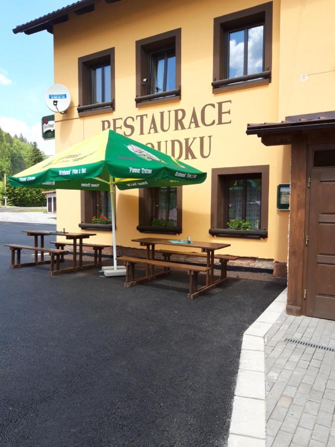 Rodinny Pension U Soudku Rudník Exterior foto